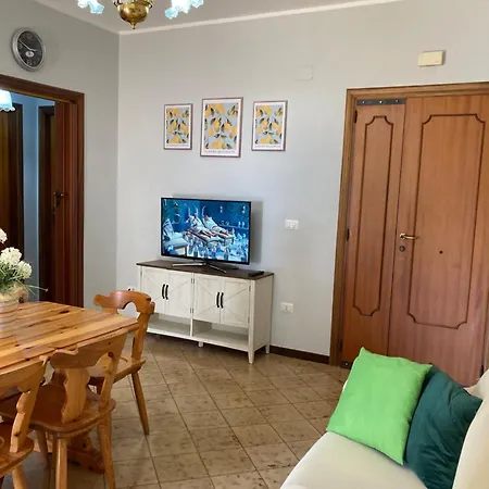 Costa Degli Dei Apartamento *